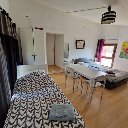 Studio, Chambres, Appartement, Gite Vendegies-sur-Ecaillon Luaran gambar