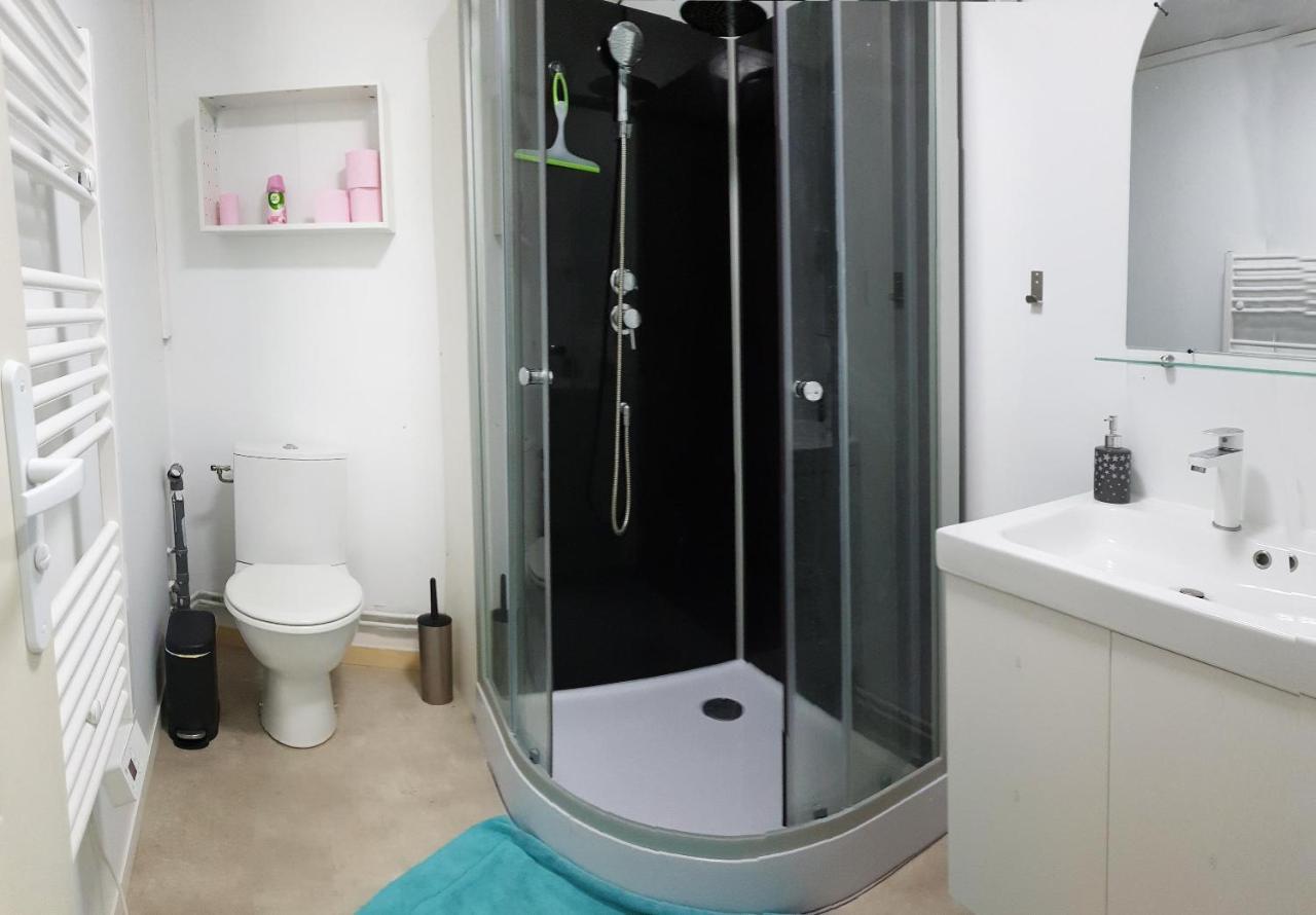 Studio, Chambres, Appartement, Gite Vendegies-sur-Ecaillon Luaran gambar