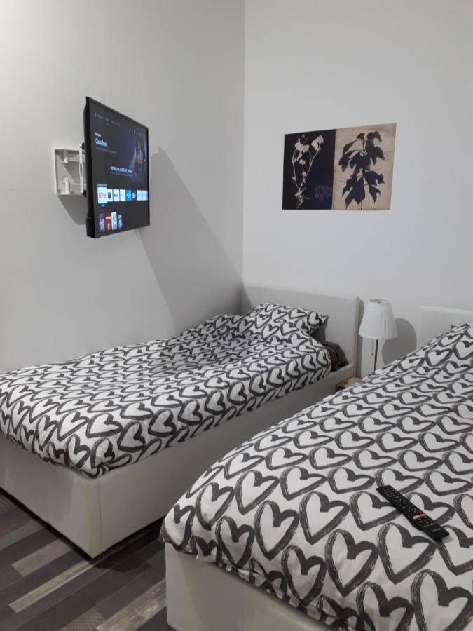 Studio, Chambres, Appartement, Gite Vendegies-sur-Ecaillon Luaran gambar
