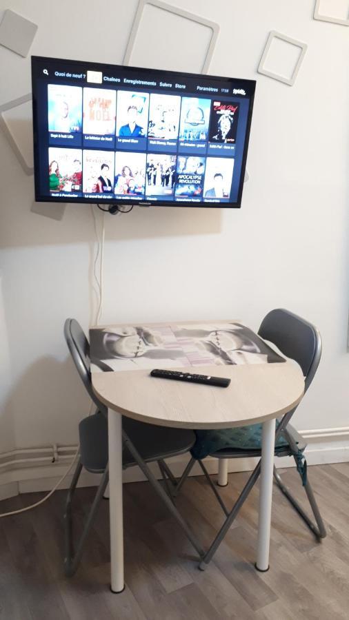Studio, Chambres, Appartement, Gite Vendegies-sur-Ecaillon Luaran gambar