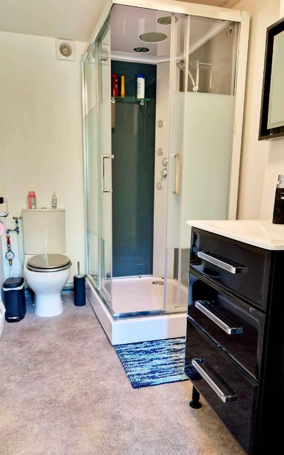 Studio, Chambres, Appartement, Gite Vendegies-sur-Ecaillon Luaran gambar