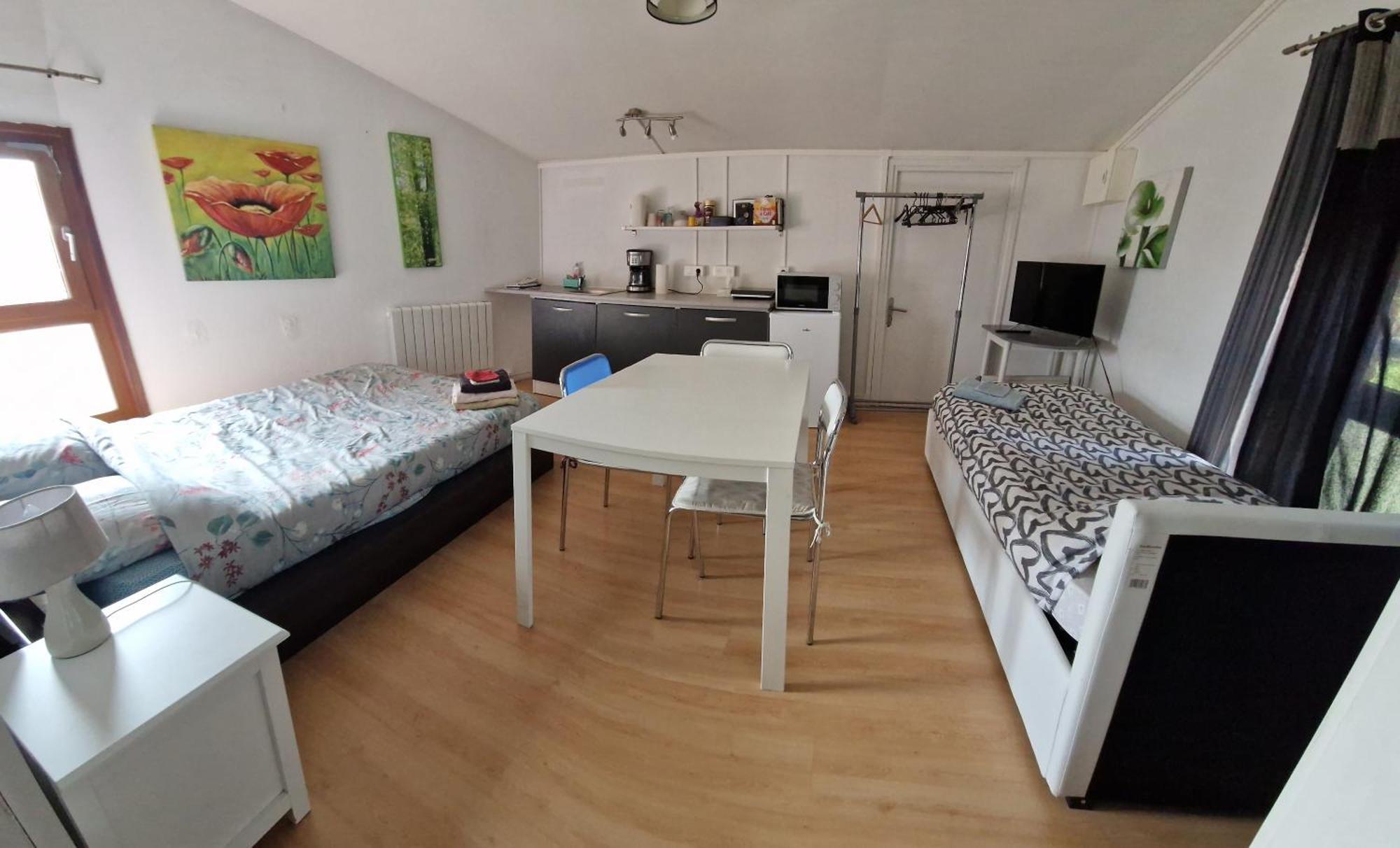 Studio, Chambres, Appartement, Gite Vendegies-sur-Ecaillon Luaran gambar